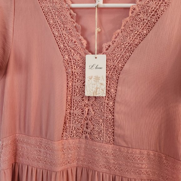 Dress - Picture 2 of 2